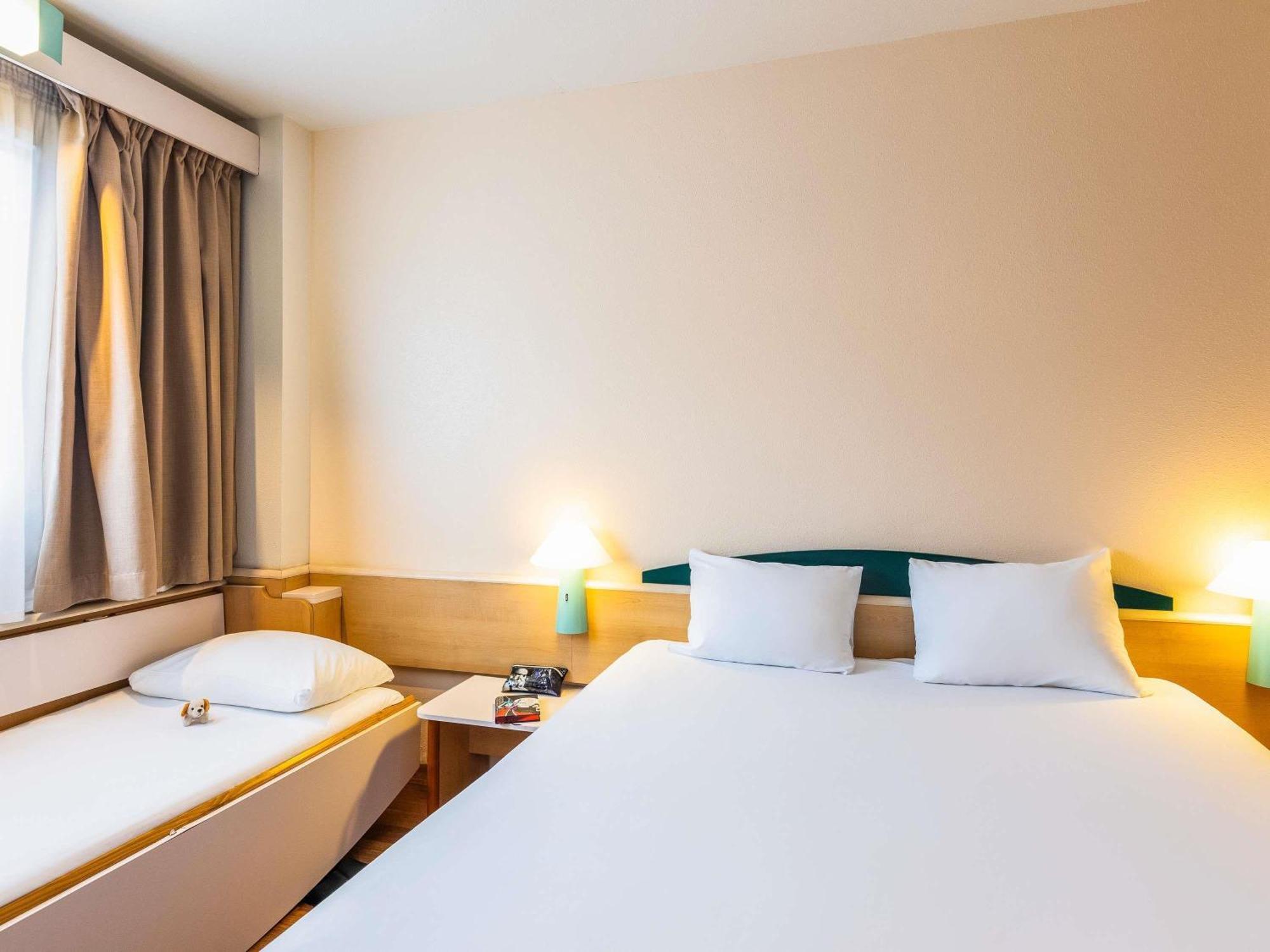 ไอบิส บิลเบา บารากาลโด Hotel บารากัลโด ภายนอก รูปภาพ