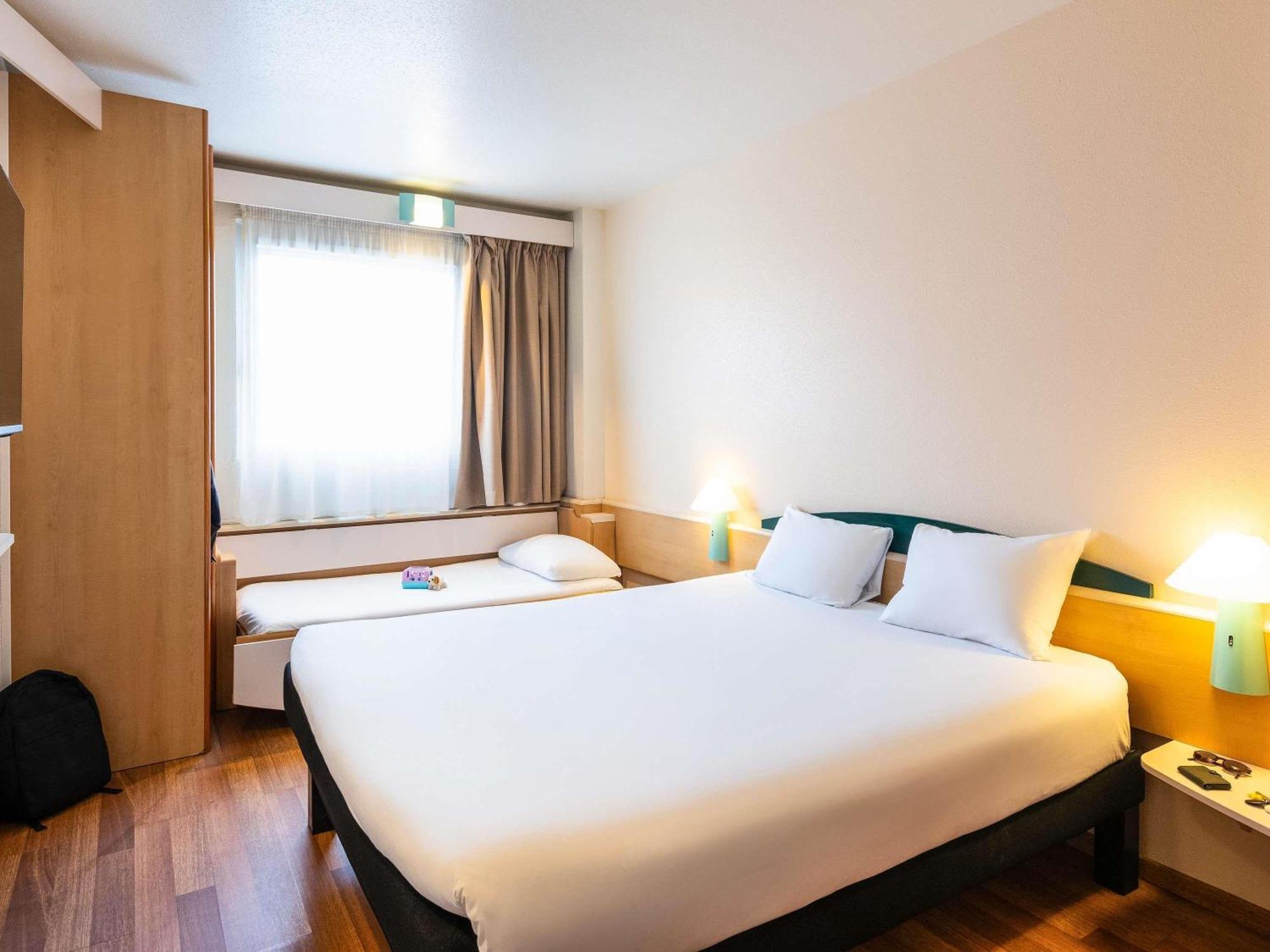 ไอบิส บิลเบา บารากาลโด Hotel บารากัลโด ภายนอก รูปภาพ